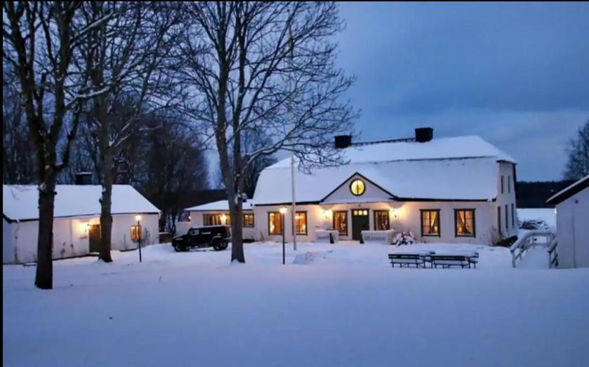 Bergby Herrgård Grisslehamn Eksteriør bilde